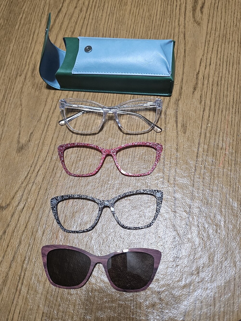 Pair Eyewear The Wanda Cat Eye Frames Toppers